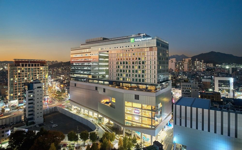 홀리데이 인 익스프레스 서울 홍대, IHG 호텔