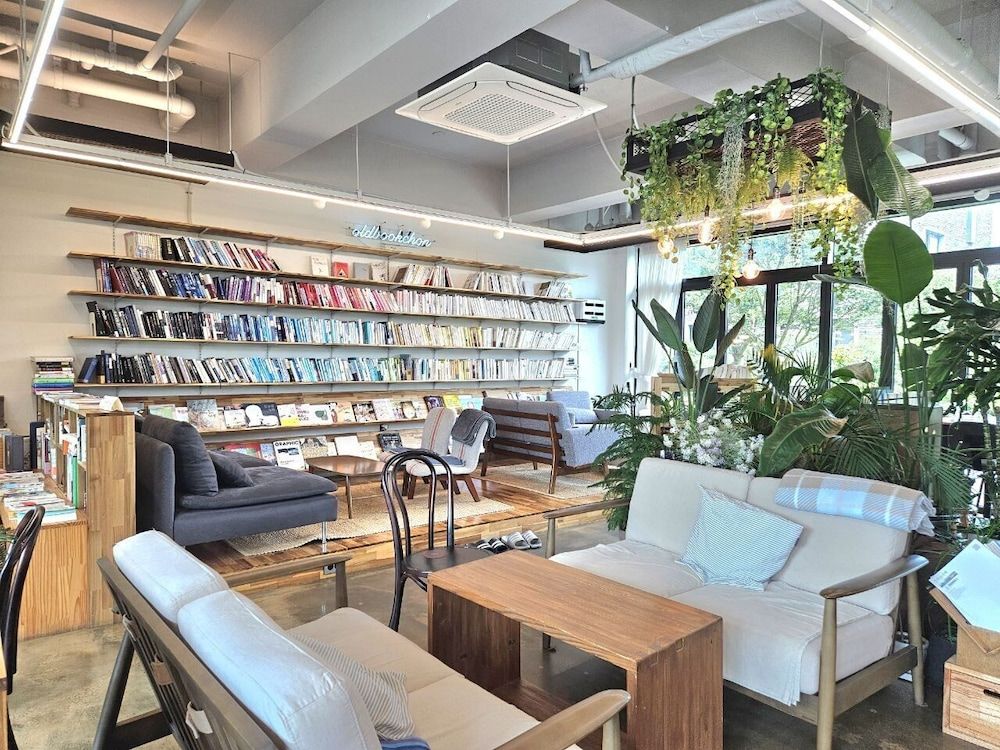 Bookchon Place Jeju