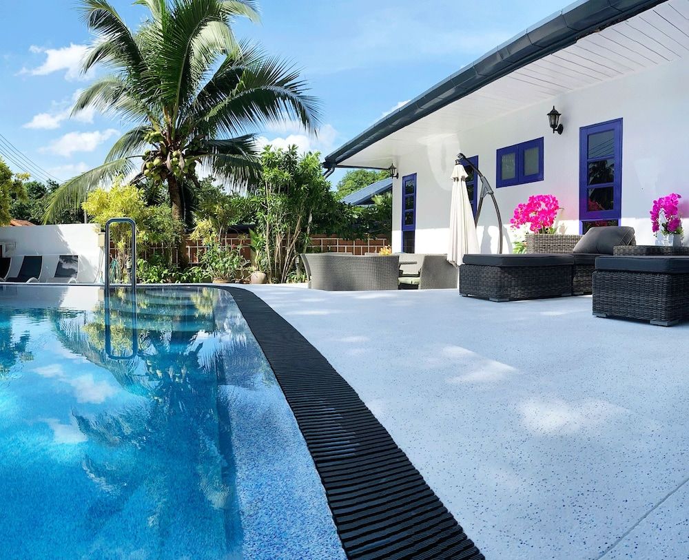 Phuket Gay Home Stay - Caters to Men