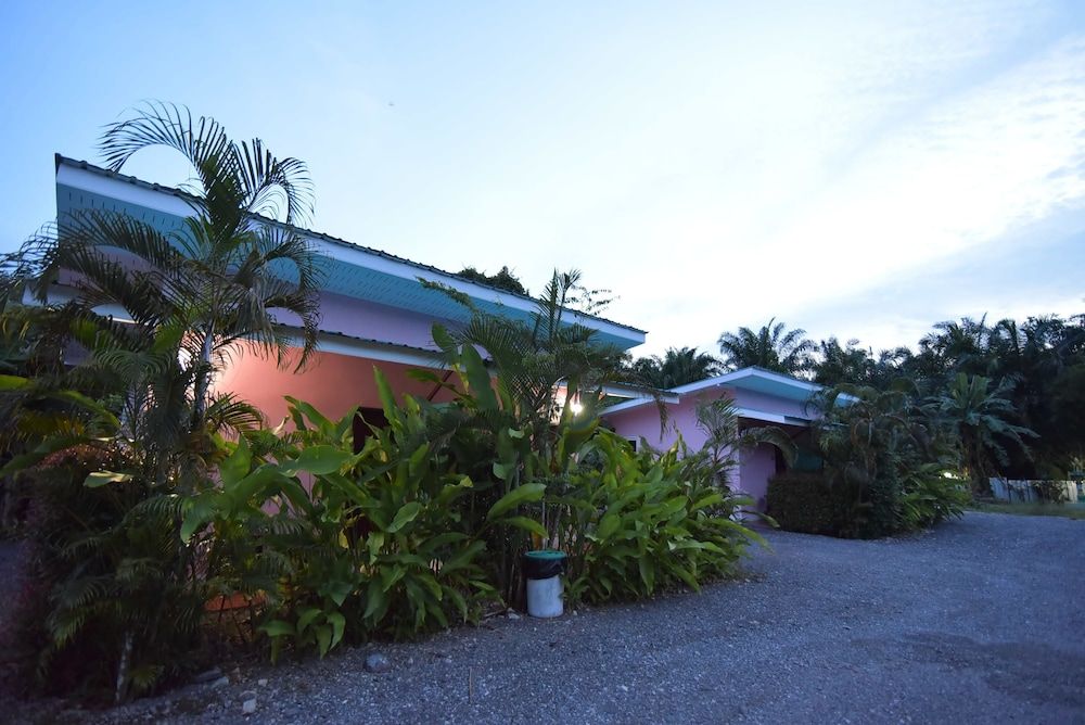 Tonkla Resort
