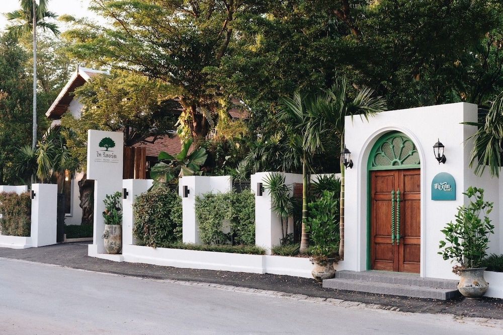 Tai resort