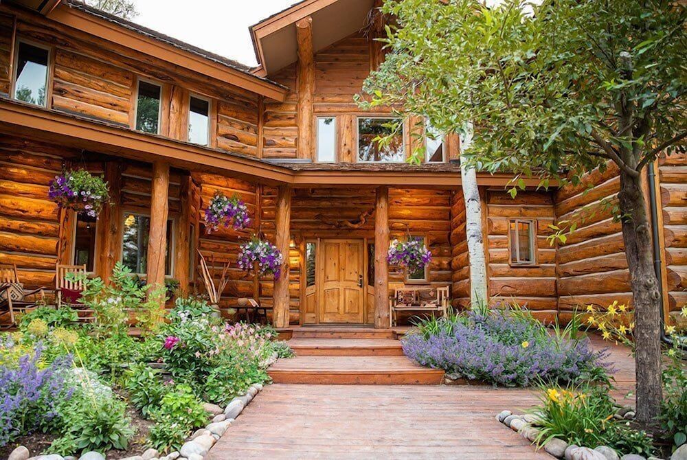 Bentwood Inn