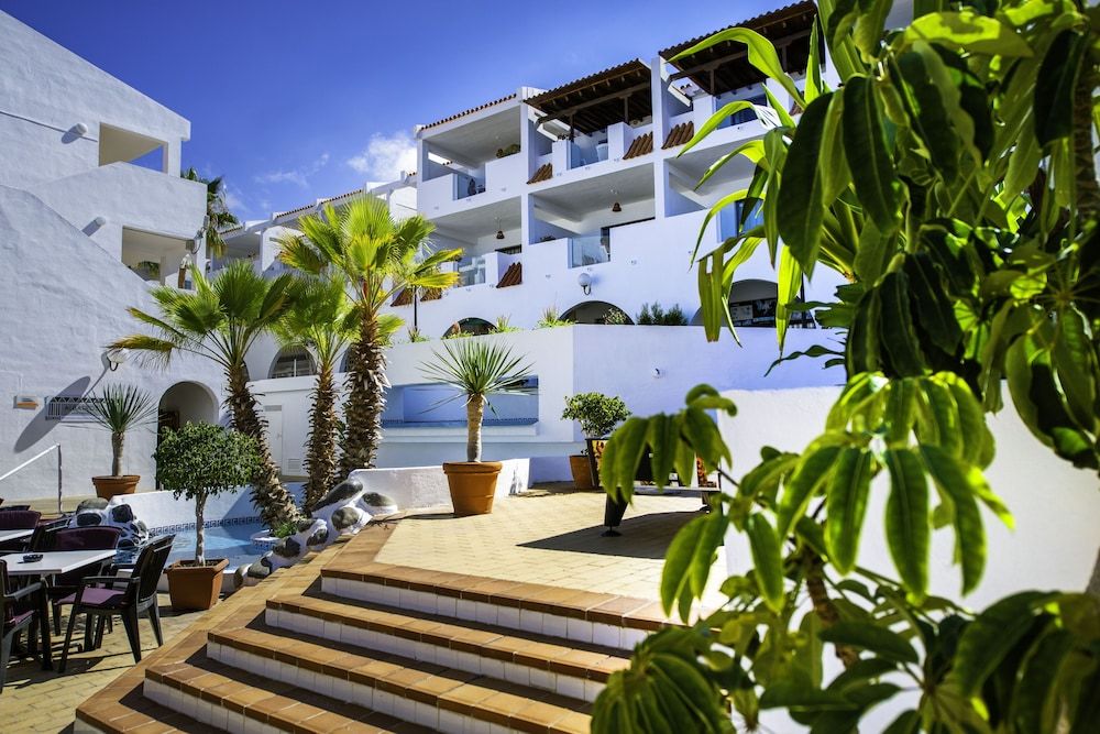 Apartamentos Albatros