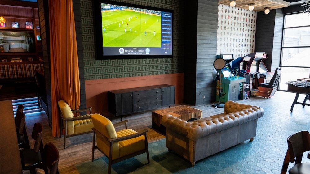Holiday Inn & Suites Nashville Downtown - Broadway by IHG