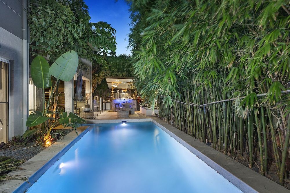 Resort Style Home near Airport & CBD