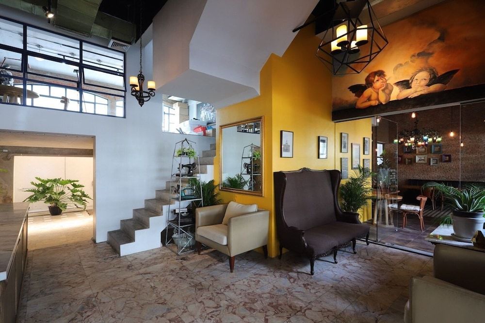Bangkok Voyage Boutique