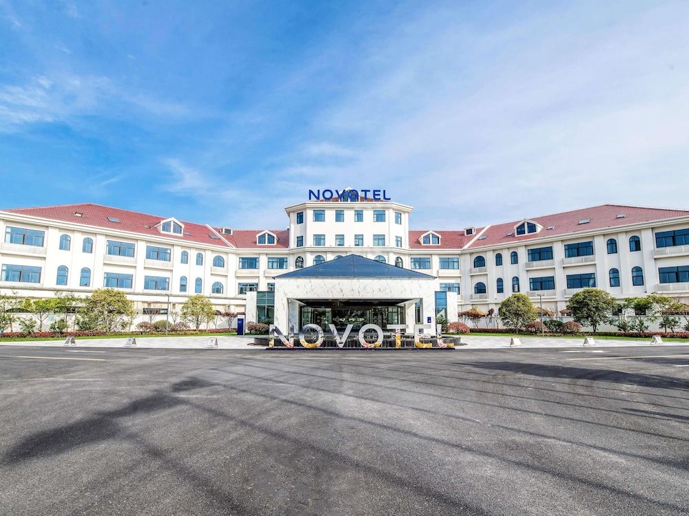 Novotel Suzhou Tai Lake Santeh Hotel