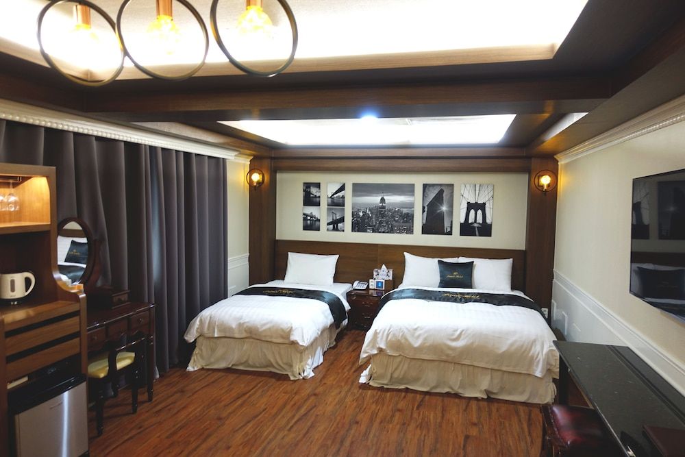 Prince Hotel