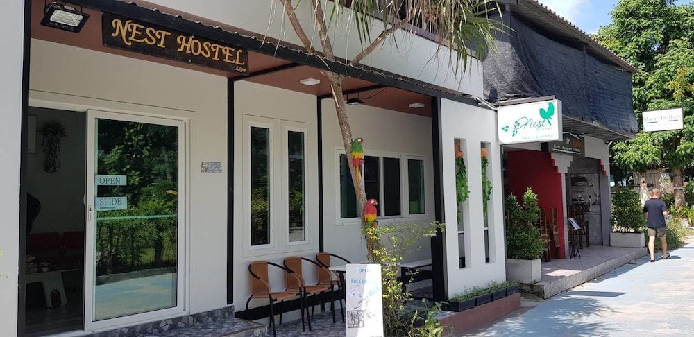 Nest Hostel Lipe