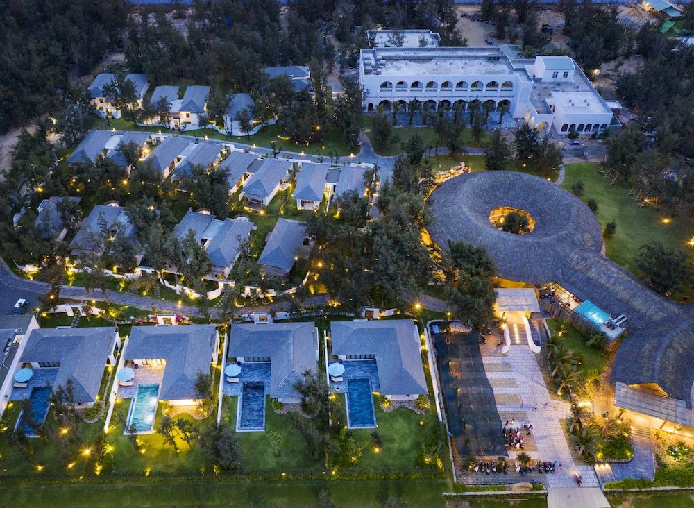 Stelia Beach Resort