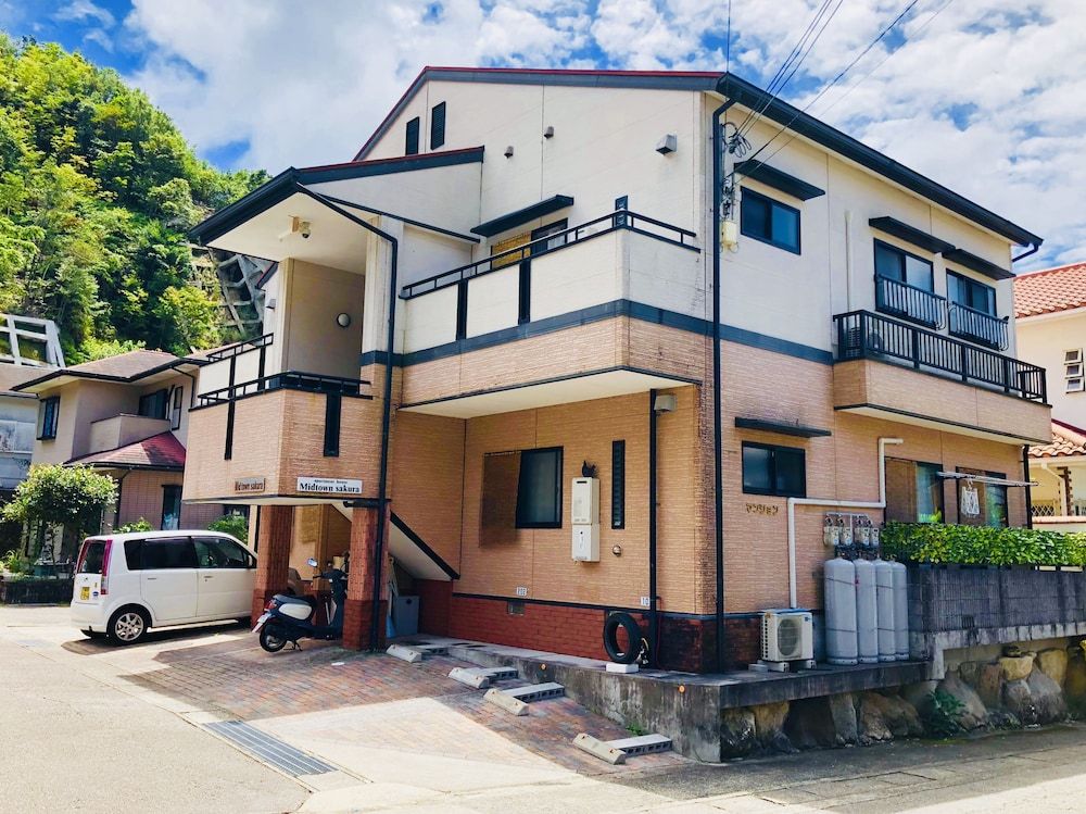 Midtown Sakura Apartment House 101