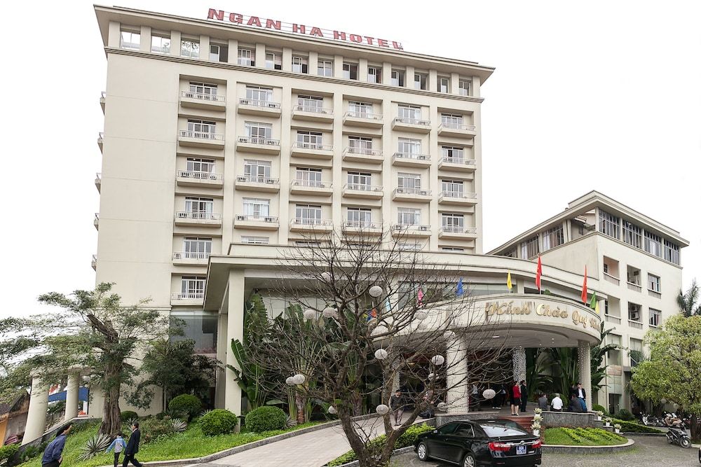 Ngan Ha Hotel