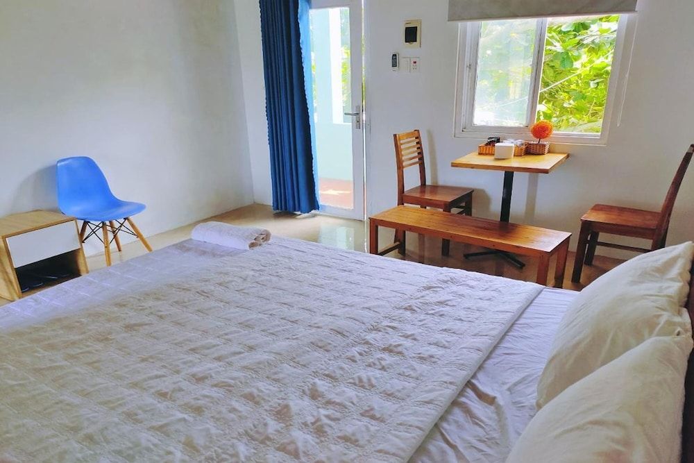 Hoang Sa Beach Healing Home