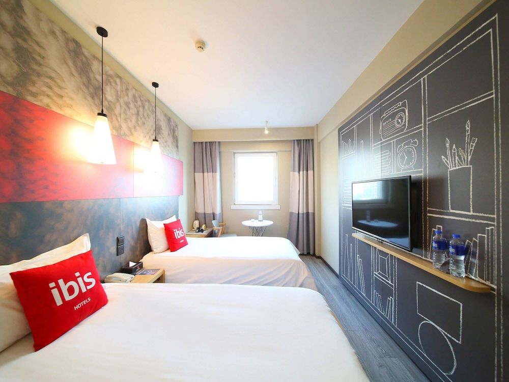 ibis Nanjing Zhonghua