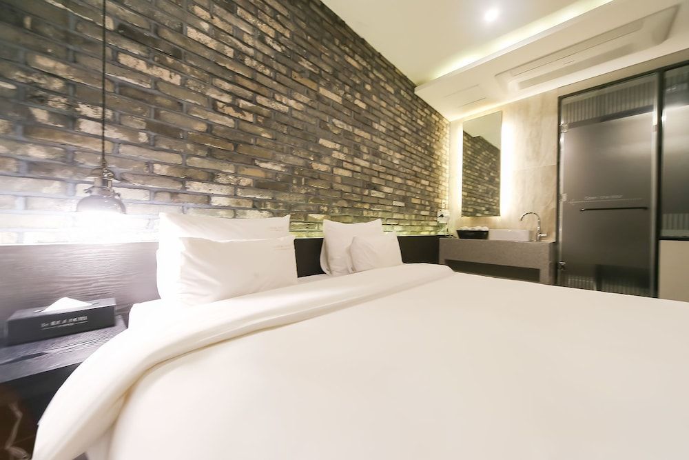 Le Idea Hotel