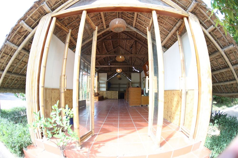 Tre Nguon Hotel & Resort