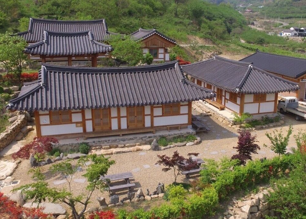 하루해 한옥펜션