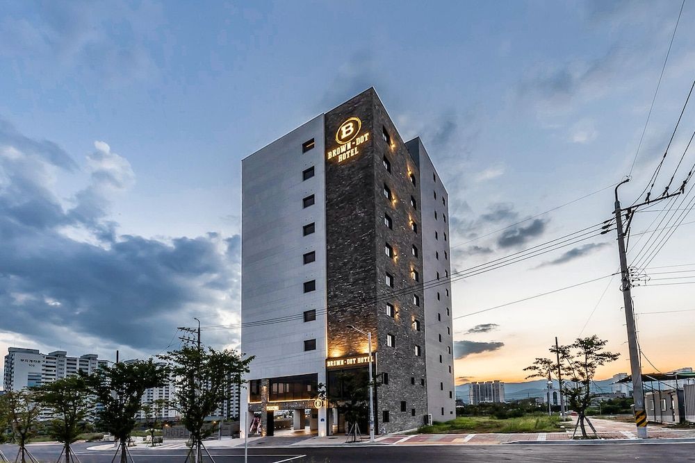 Brown-Dot Hotel Ulsan-Sincheon