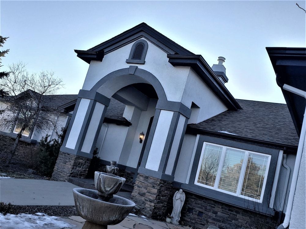 Peak Valley Manor, a Modern Farmhouse