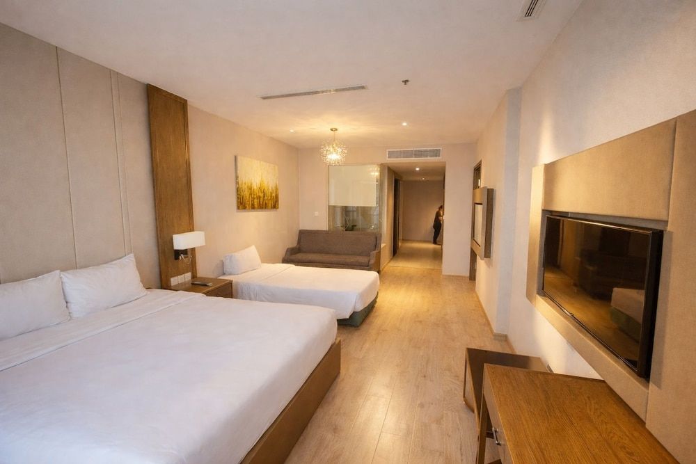 Holi Panorama Condotel
