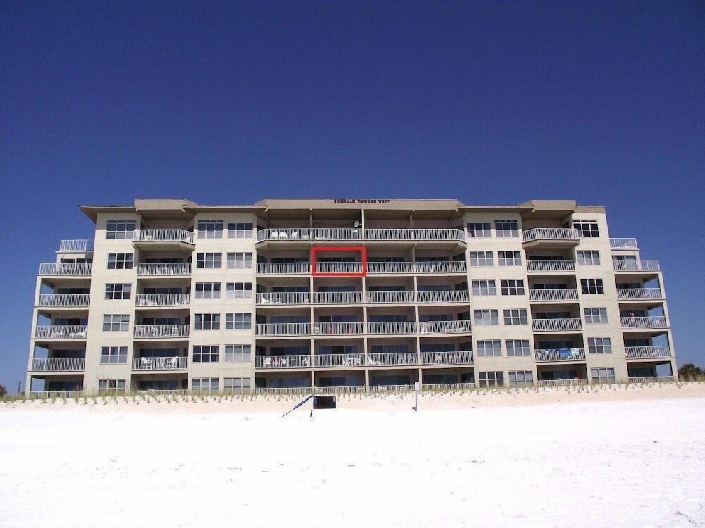 Emerald Towers West 5004 - Beachside Memories