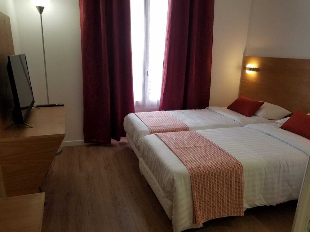 Dupleix Hotel