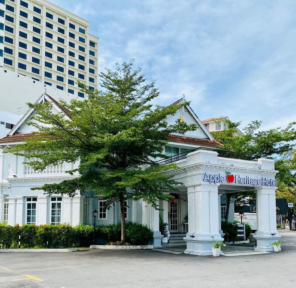 Apple Heritage Hotel