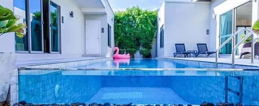 Yipmunta Pool Villa