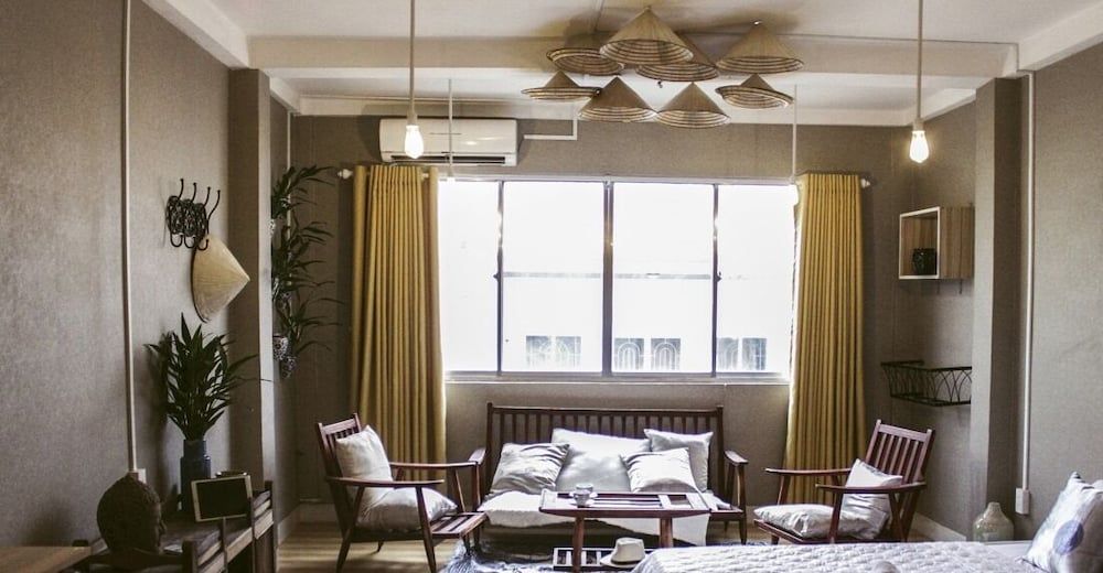 Nha Saigon