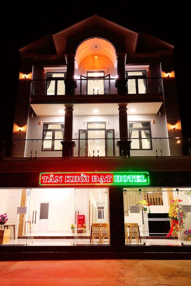 Hotel Tan Khoi Dat