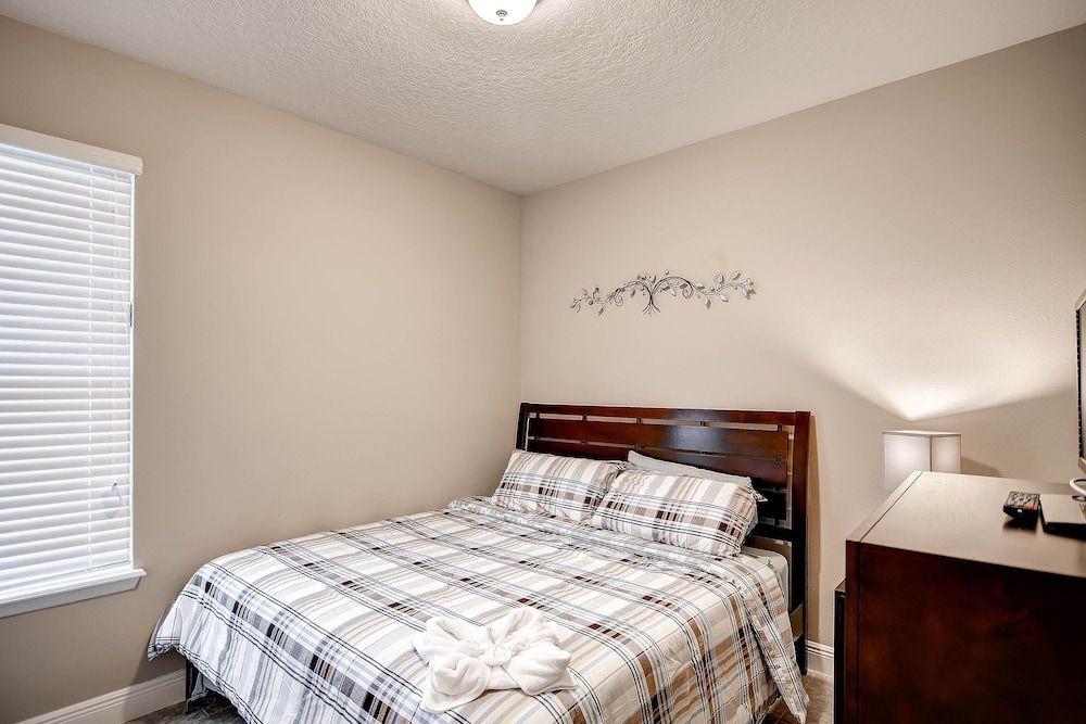 4329ac - Solterra Resort