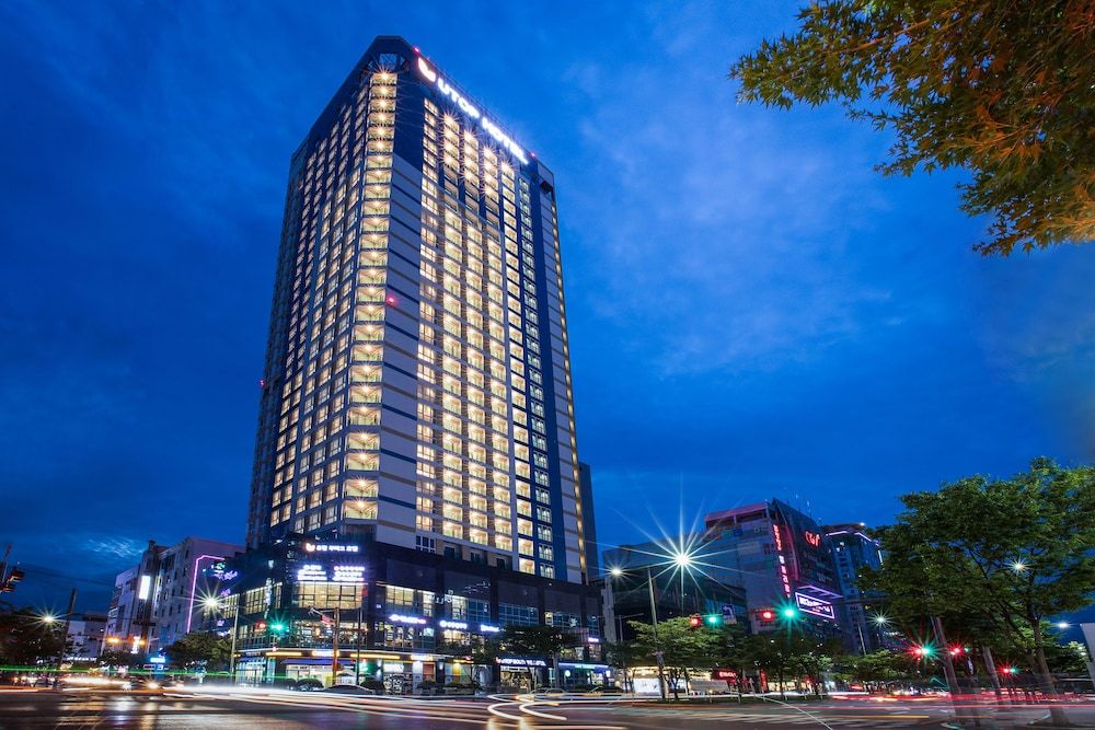 유탑 부티크 호텔 & 레지던스