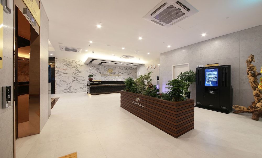 Gimpo Hotel M Tower