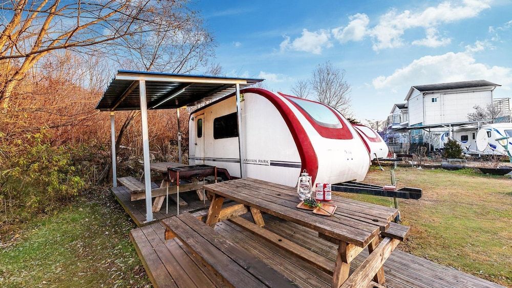 Gapeyong Unak Holiday Caravan