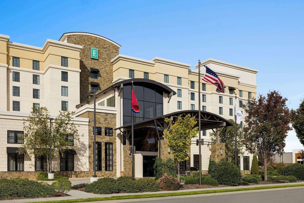 Embassy Suites Chattanooga / Hamilton Place