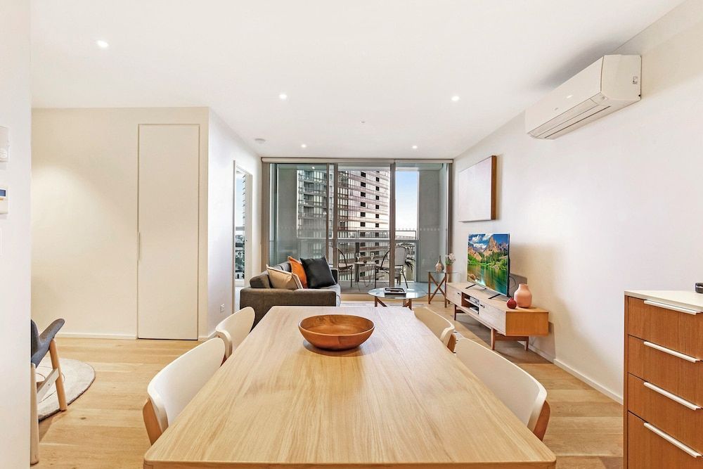 Astra Apartments - Docklands