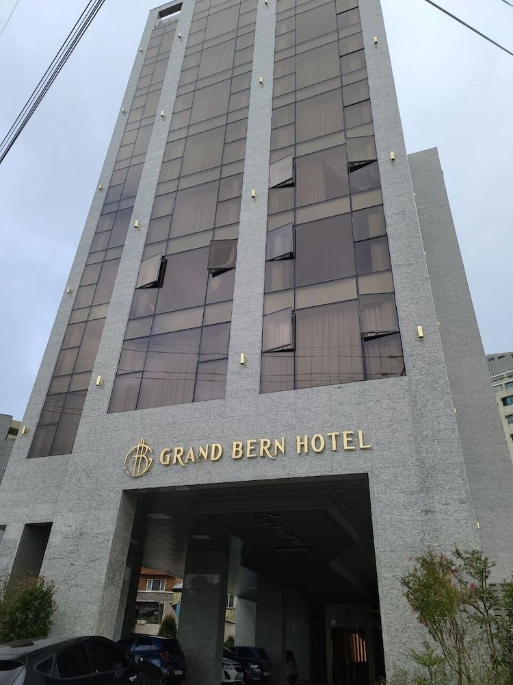 Grand Bern Hotel