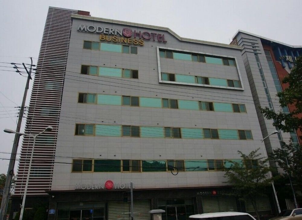 모던비즈니스호텔