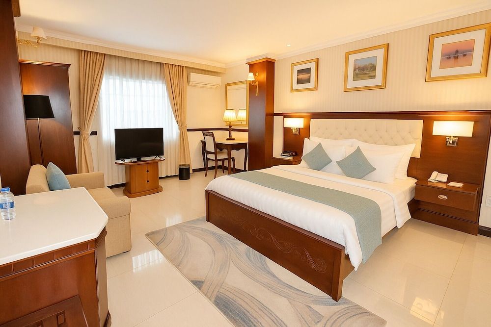 S79 Sunflower Hotel & Spa