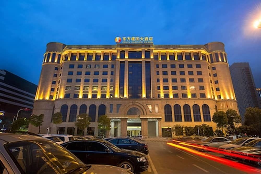Wuhan Oriental Jianguo Hotel