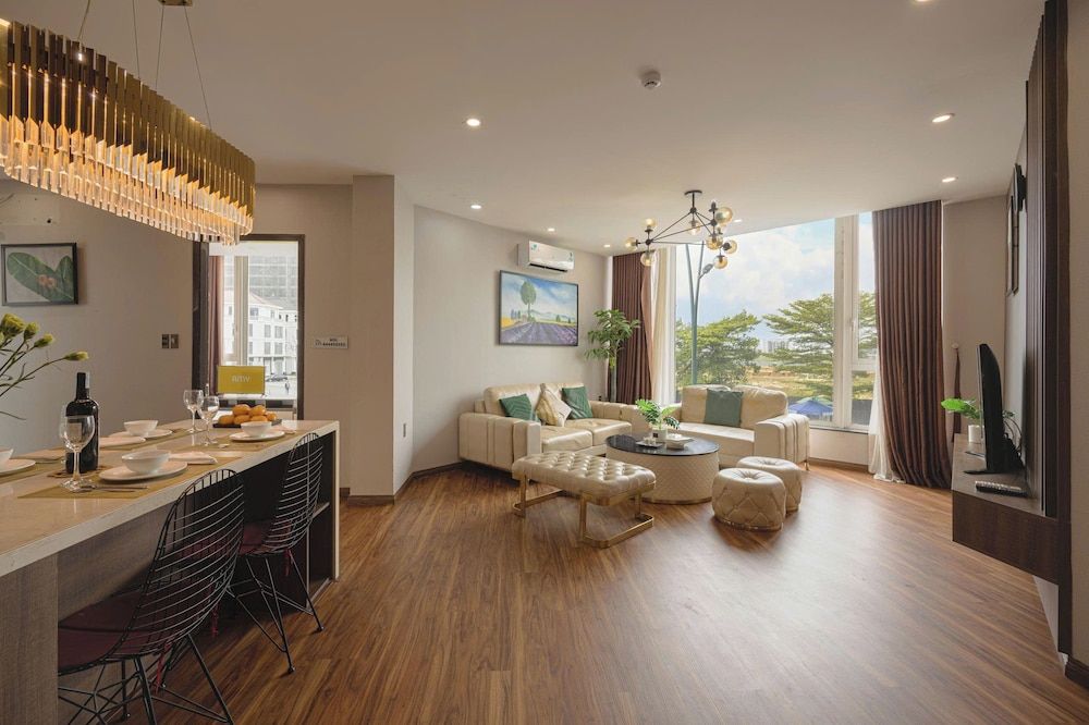 Amy Phu My An Apartment Hue