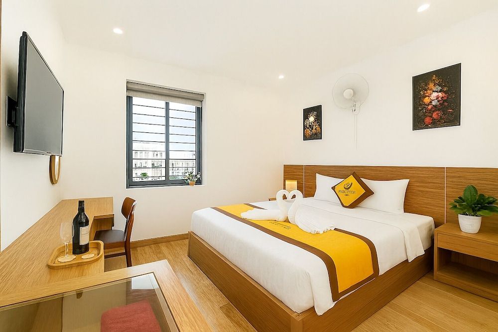 Sonne Hotel
