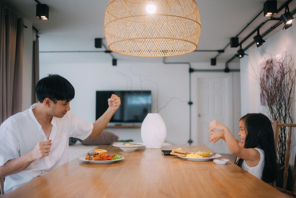 MINI-ME HUBS - Charm Suites in Old City
