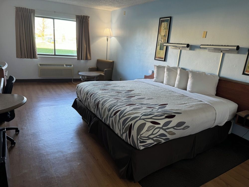Sycamore Suites