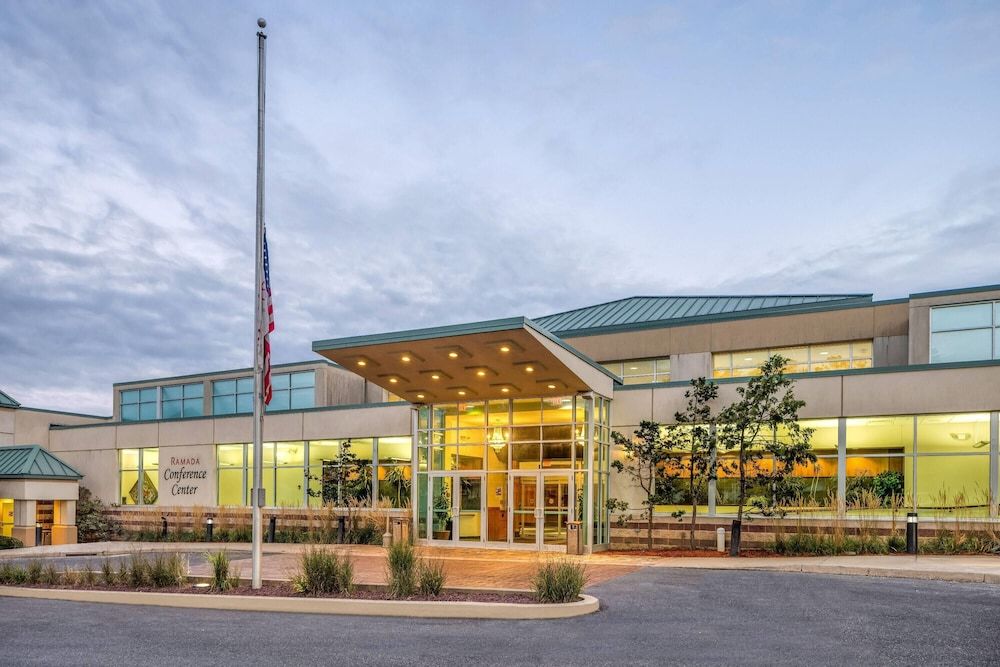 Ramada by Wyndham State College Hotel & Conference Center
