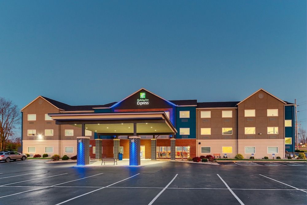 Holiday Inn Express Cincinnati North - Monroe by IHG