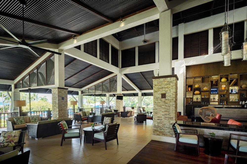 hotelImg