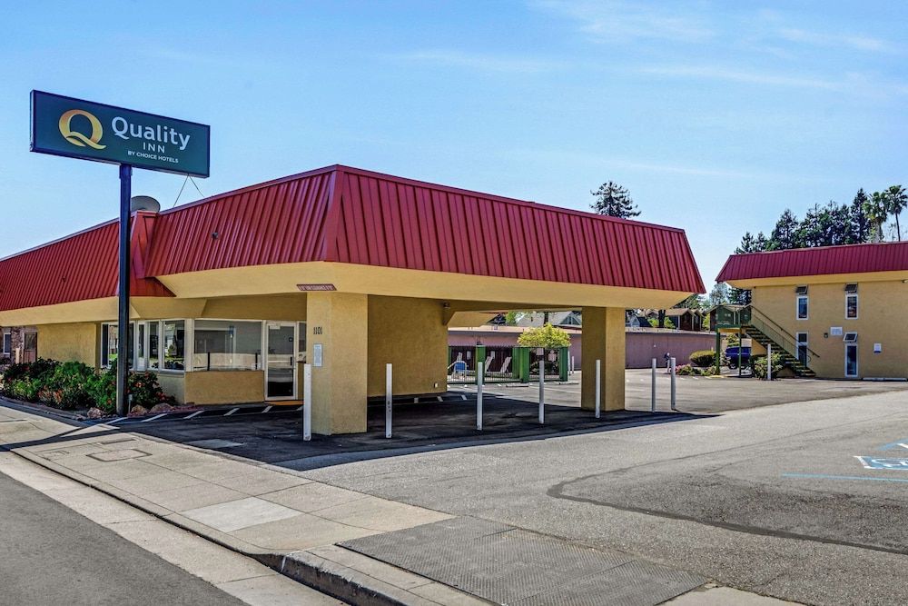クオリティ イン サンタクルーズ ダウンタウン エリア