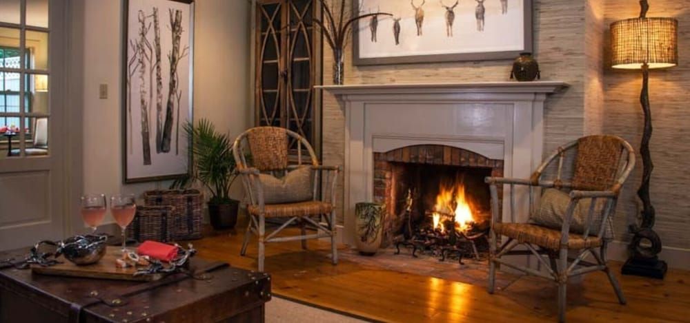 Deer Brook Inn