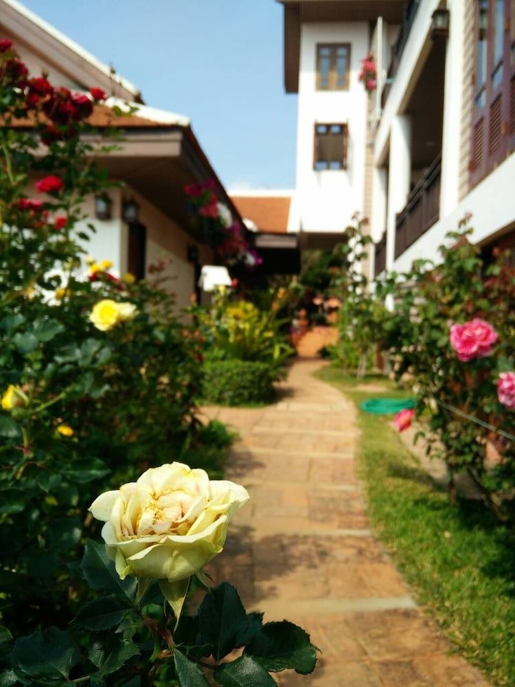 PhuMorkDao Resort